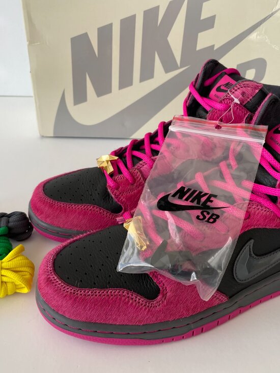 Run The Jewels Nike SB Dunk High Active Pink Black Fuchsia Sz.9